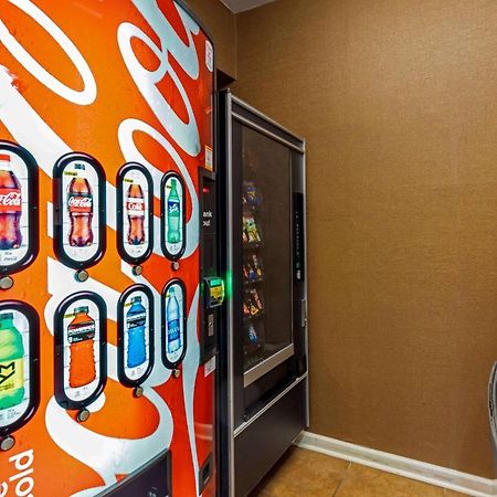 Comfort & Inn Suites Canton Ngoại thất bức ảnh