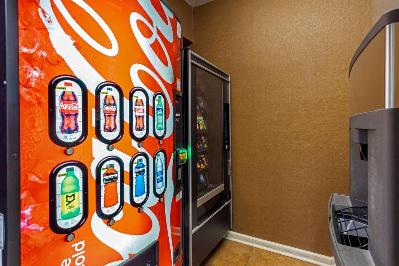 Comfort & Inn Suites Canton Ngoại thất bức ảnh