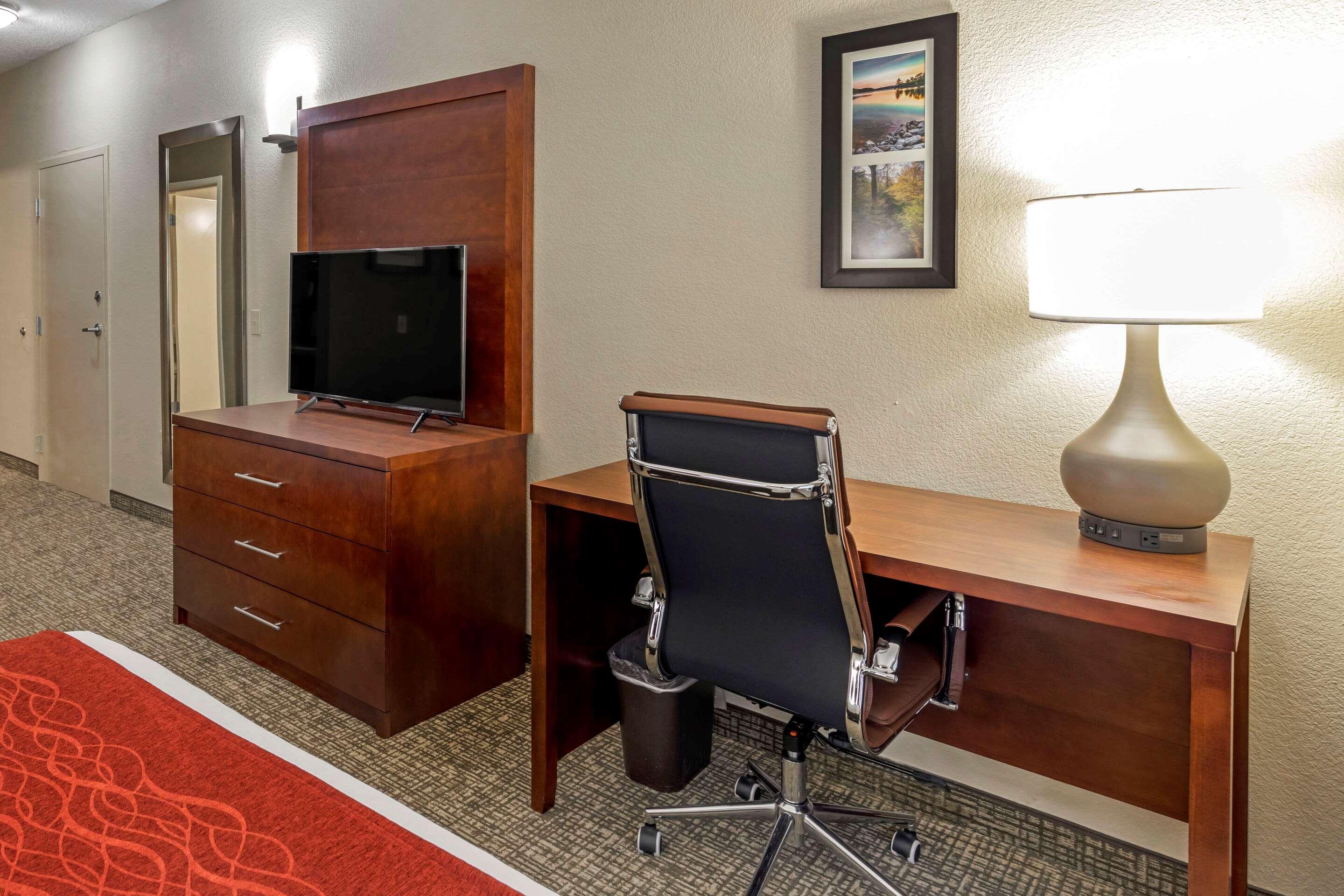 Comfort & Inn Suites Canton Ngoại thất bức ảnh