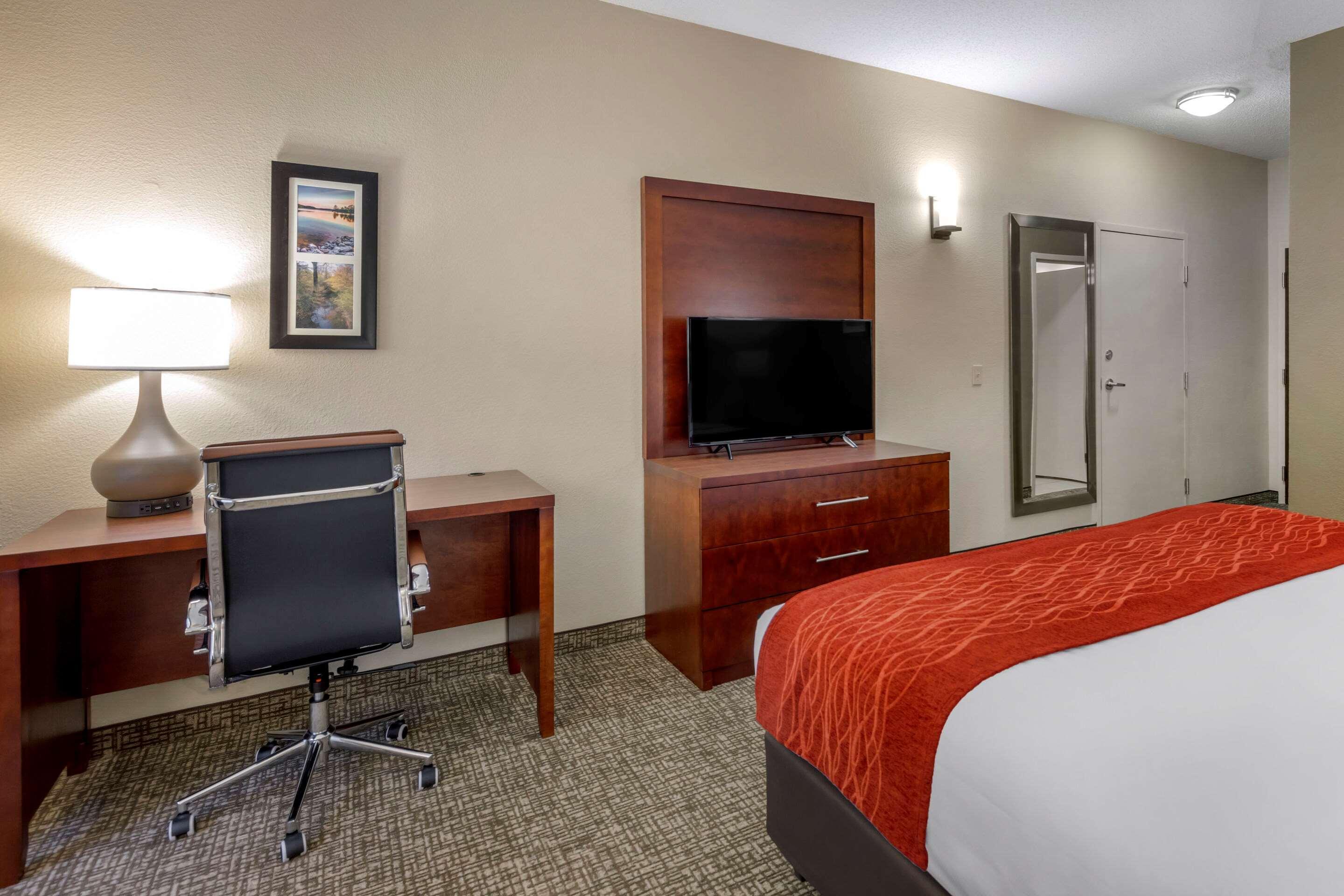 Comfort & Inn Suites Canton Ngoại thất bức ảnh