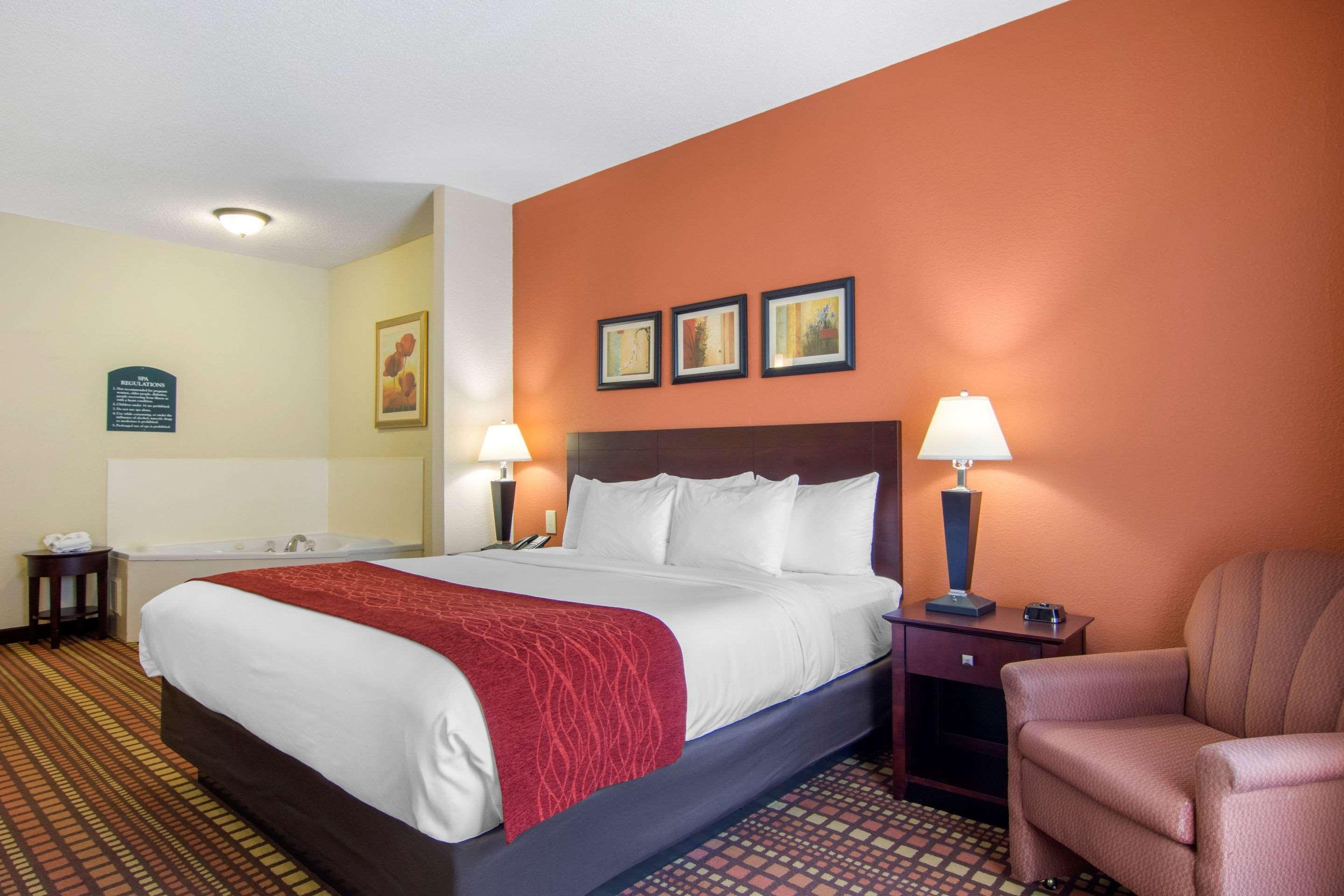 Comfort & Inn Suites Canton Ngoại thất bức ảnh