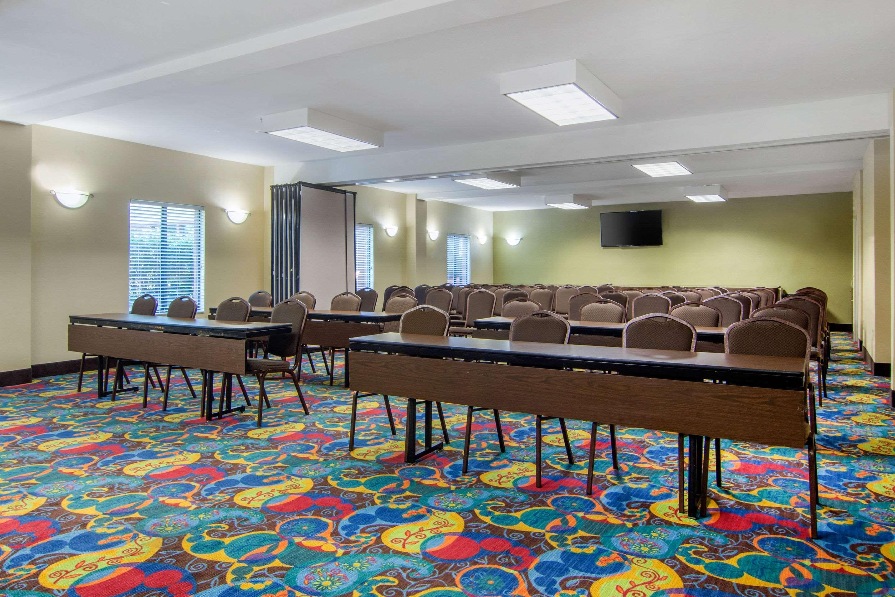 Comfort & Inn Suites Canton Ngoại thất bức ảnh