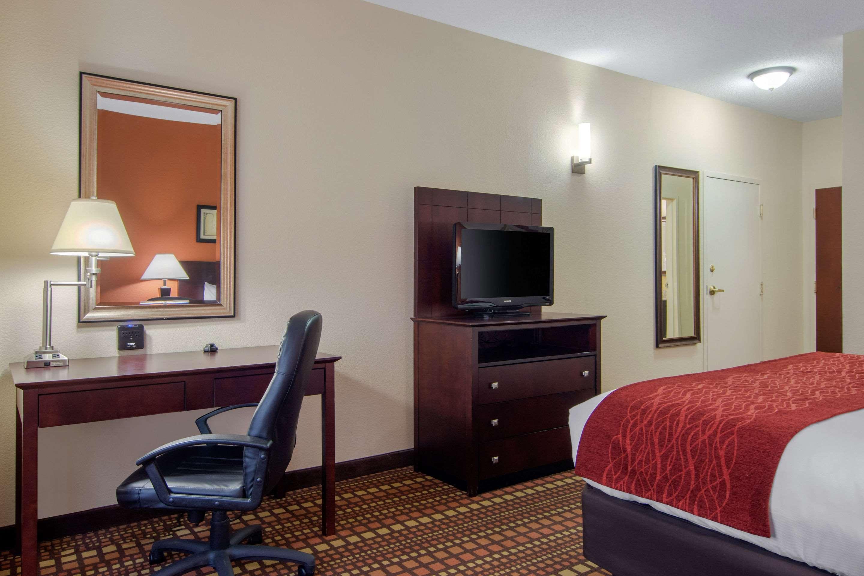 Comfort & Inn Suites Canton Ngoại thất bức ảnh
