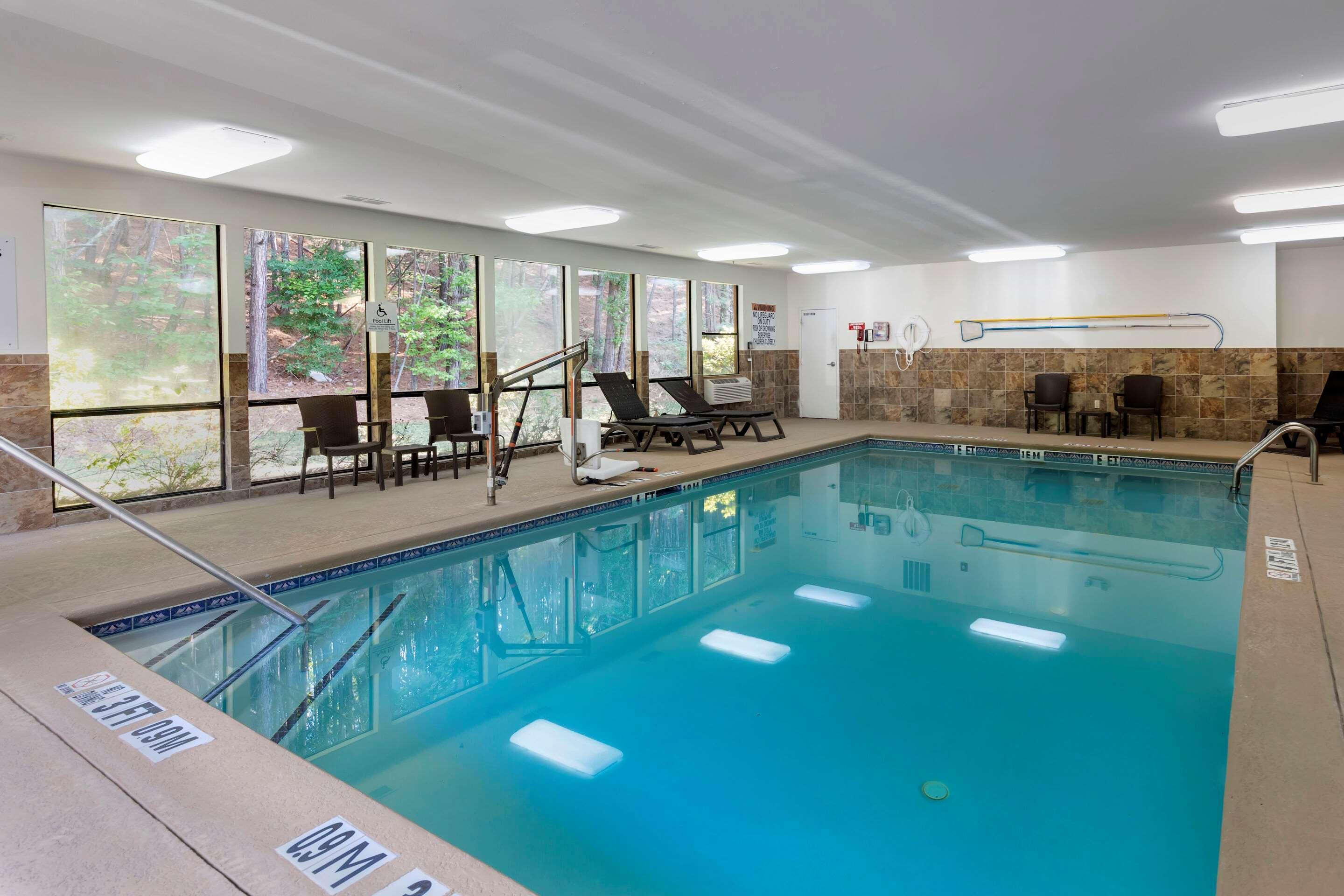 Comfort & Inn Suites Canton Ngoại thất bức ảnh