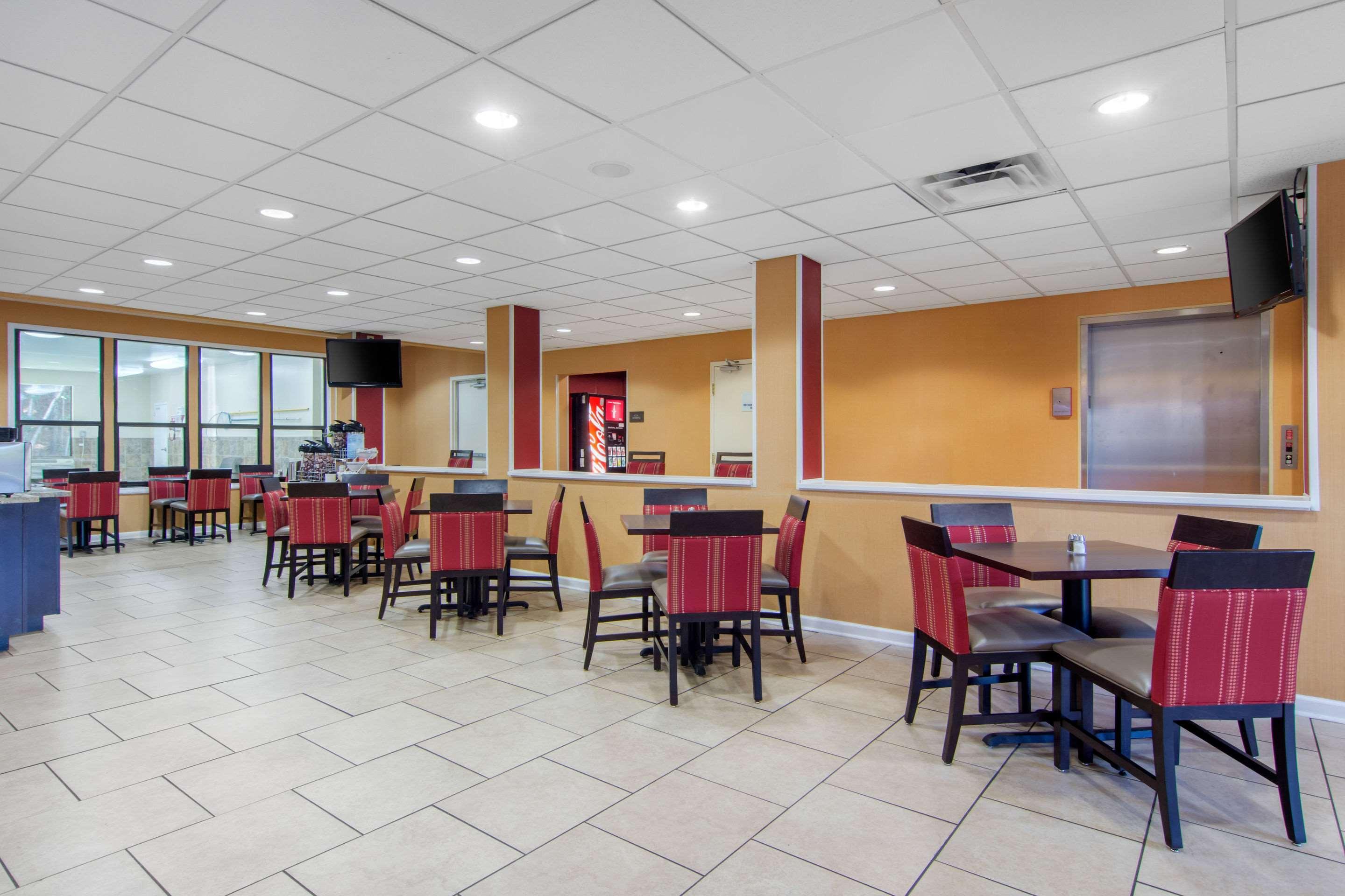 Comfort & Inn Suites Canton Ngoại thất bức ảnh