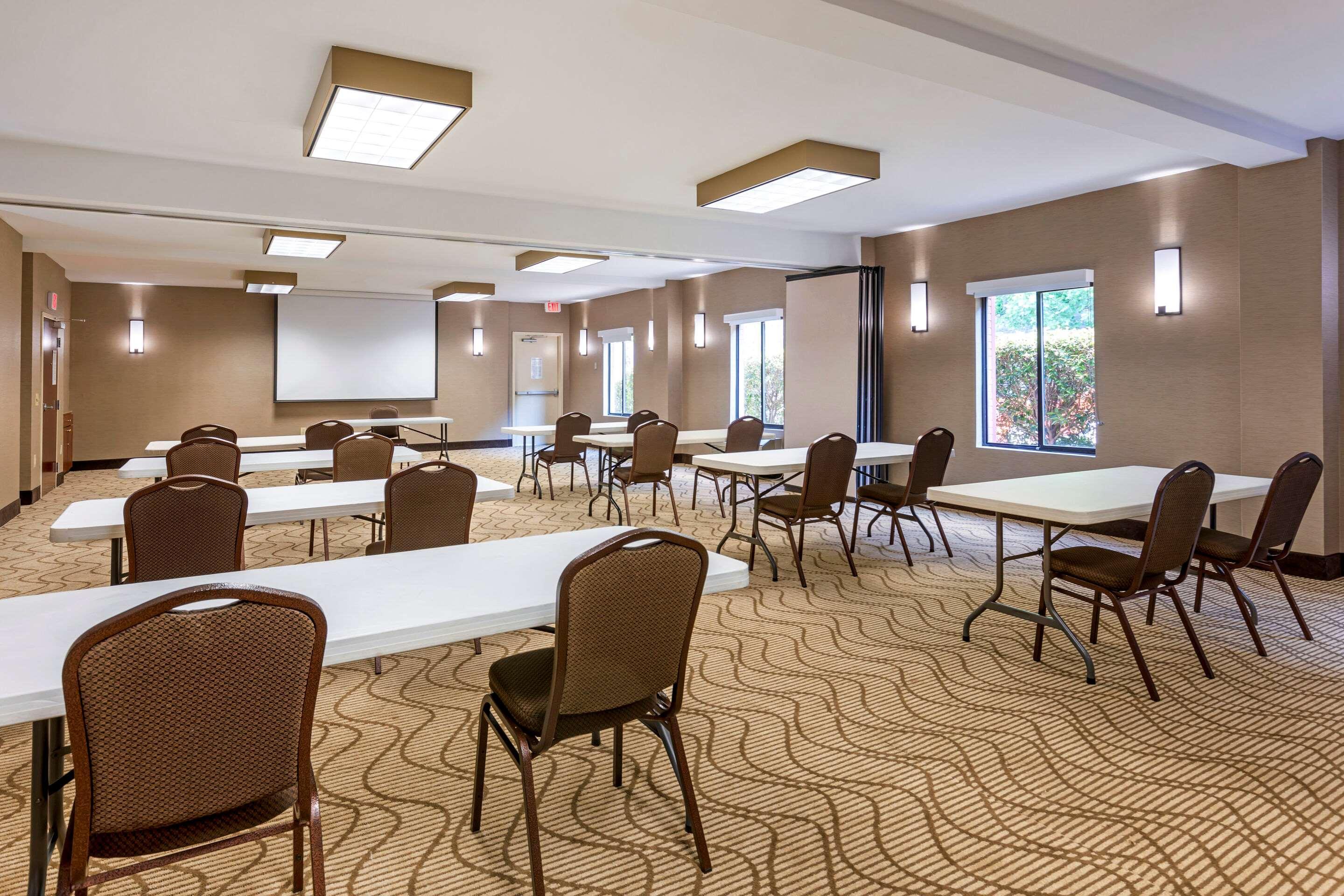 Comfort & Inn Suites Canton Ngoại thất bức ảnh